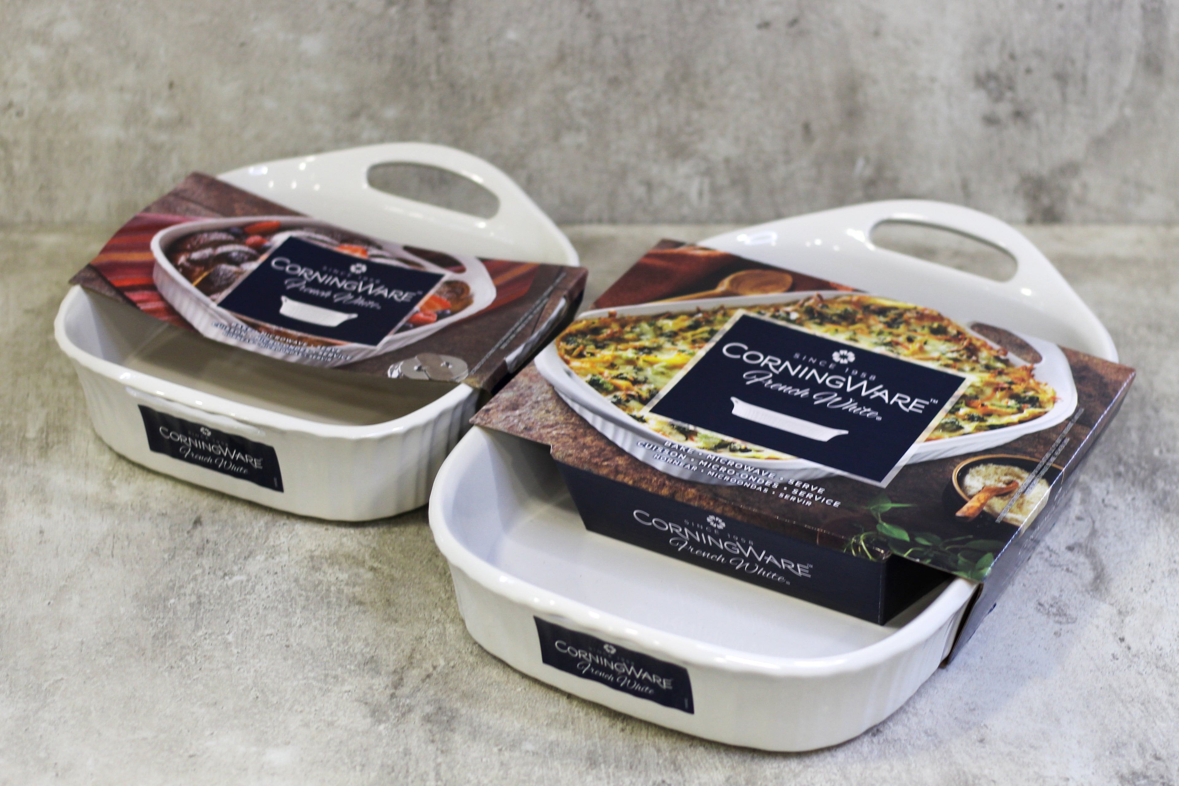 Corningware French White- Casserole