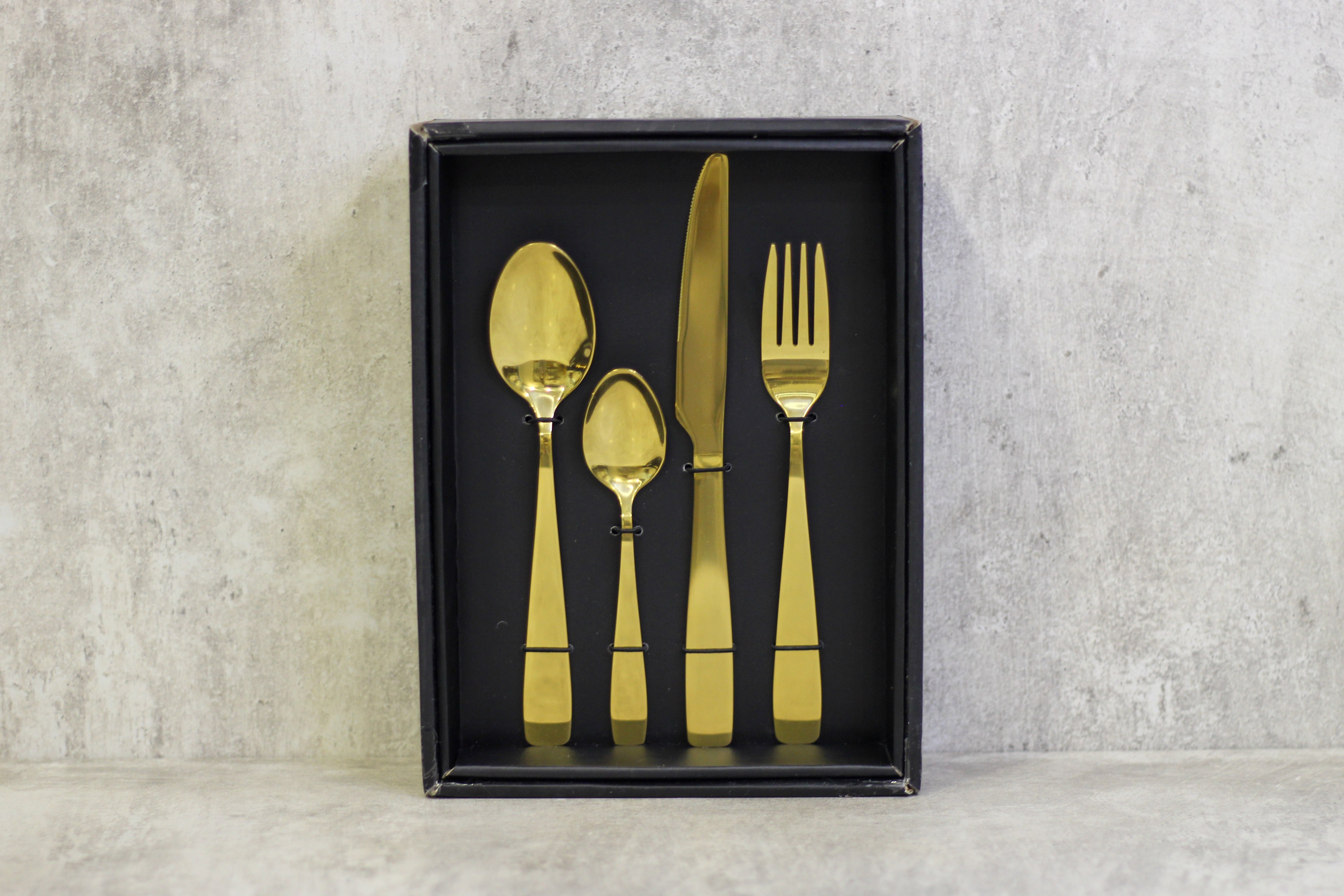 Regent- Cutlery Set (16 Piece)